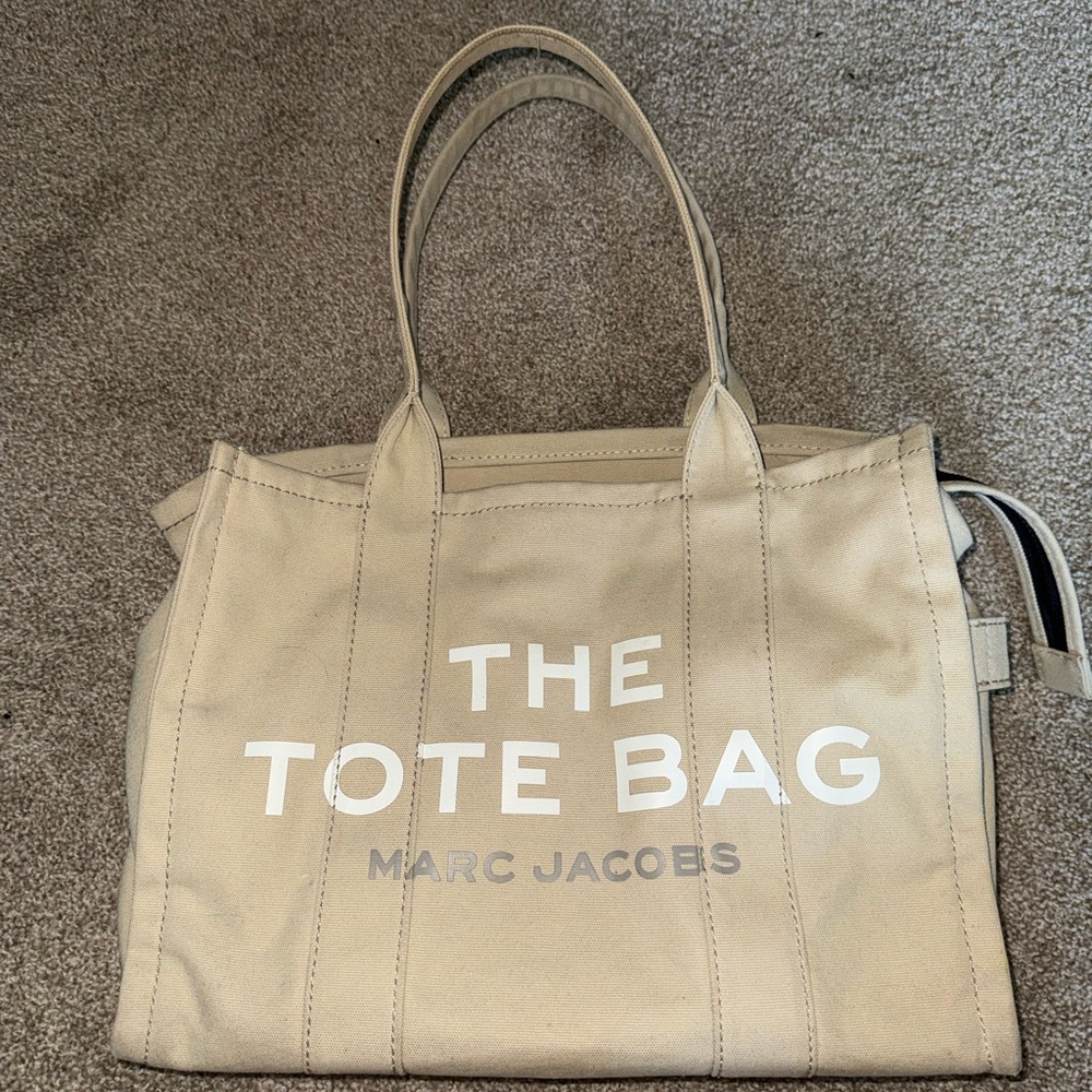 Marc Jacob’s Large Tote Bag